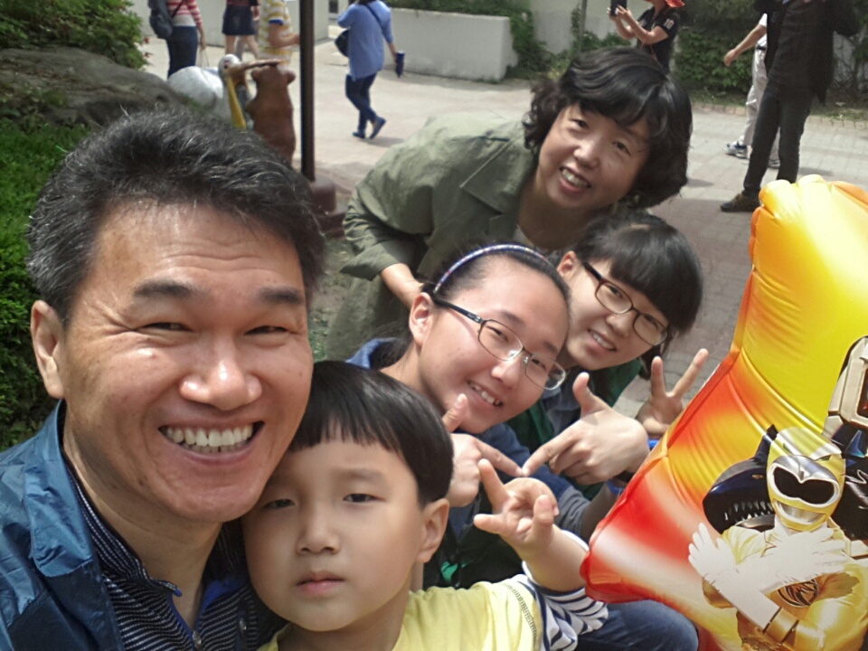 오랫만에 가족사진...